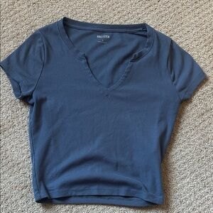 Hollister Women's Navy Short Sleeve Tee